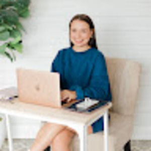 Meet your Posher, Alaina